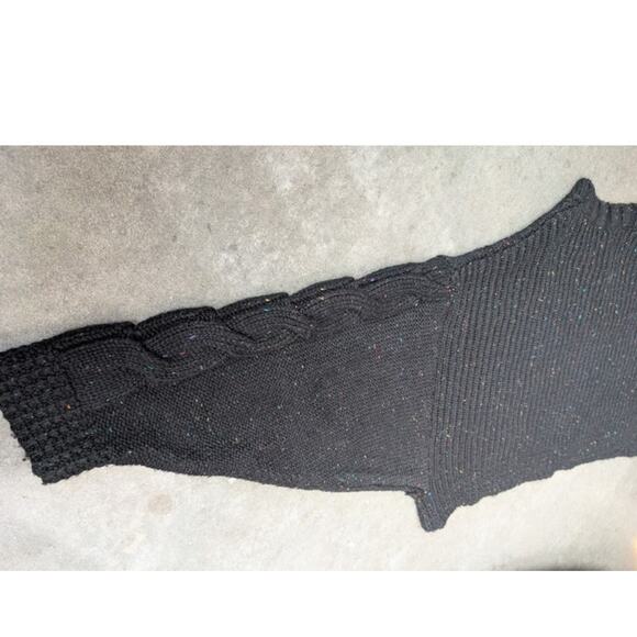 DOUBLE ZERO Chunky Knit Sweater Women's Size Medium Flecked Black Cropped V-Neck - Picture 6 of 9